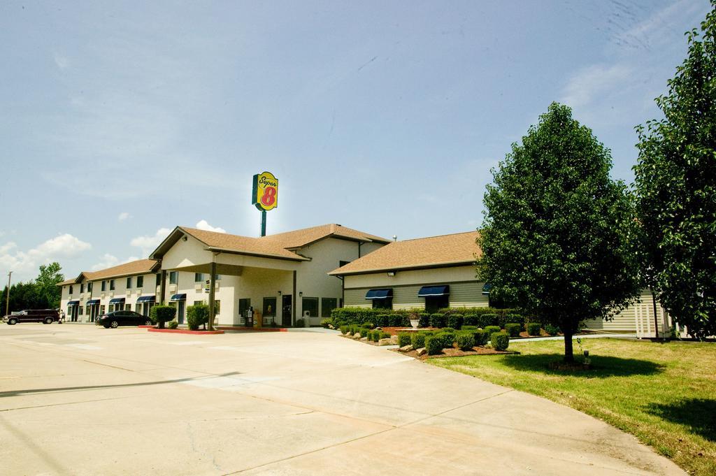 Super 8 By Wyndham Van Buren/Ft. Smith Area Buitenkant foto